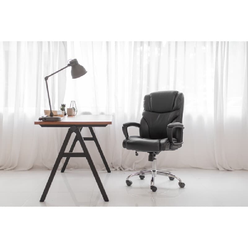 Furradec รุ่น Comfy สีดำ เก้าอี้ผู้บริหาร PU Leather ขาเหล็กโครเมียม ปรับเอนได้ 120 องศา มอบความสบายเหนือระดับ https://lnwchill.com