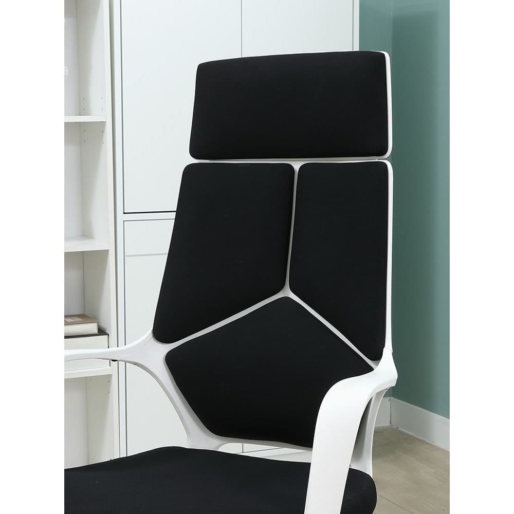 INDEX LIVING MALL เก้าอี้สำนักงานพนักพิงสูง เก้าอี้นั่งทำงาน  Ergonomic ออกแบบมาให้เหมาะกับการนั่งทำงาน ตามหลักสรีรศาสตร์ รุ่น โวลเฟรม - เก้าอี้ สีขาว/ดำ https://lnwchill.com